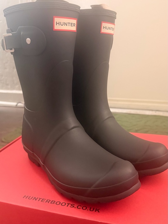 Hunter Shoes - *BRAND NEW In Box* Hunter Women's Original Short Rain Boots